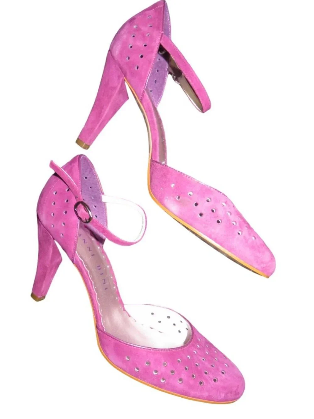 Gianni Bini Loren Amethyst Purple Italian Suede Leather Laser Cut Pumps Heels 8